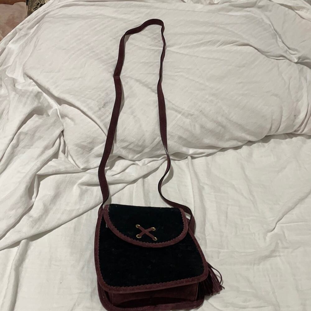 Mondi vintage mini bag burgundy suede black crushed velvet like new w/ tassel
